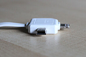 USB-A (2.0) auf USB-Micro-, USB-Mini- und Lightning-Kabel (Fokus Mini)